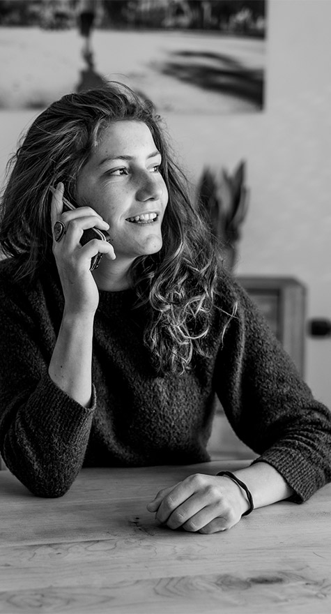 Mujer al teléfono