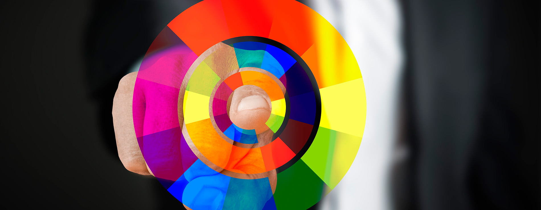 Colores y dedo