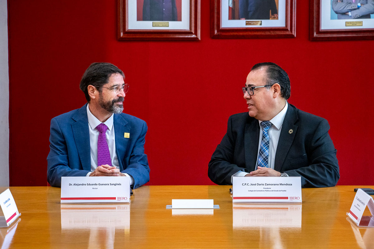 Firma convenio Colegio de Contadores